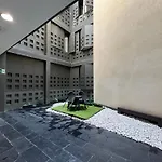 Center Sevilla Confort 5